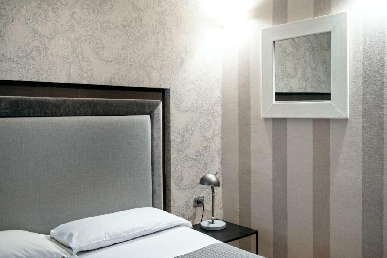 Hotel Salus Пескара Экстерьер фото